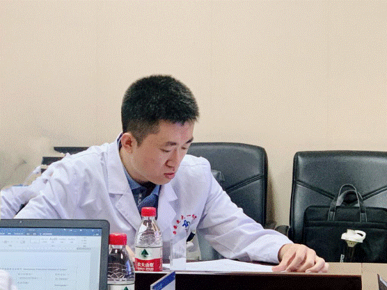 http://www.dyyy.xjtu.edu.cn/__local/C/F9/EA/C7381A9065E00FA01726FD36D40_3E627152_E2E8D.png