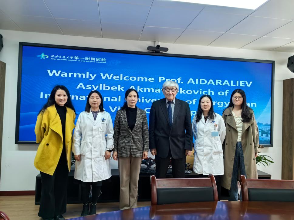 http://www.dyyy.xjtu.edu.cn/__local/5/1C/AD/6F27A110BCCF4334D08EDB911C9_BC8868F0_1798A.jpeg