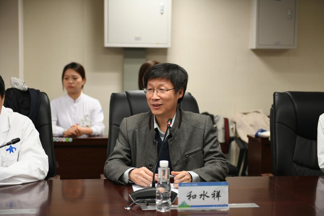 http://www.dyyy.xjtu.edu.cn/__local/F/7D/A6/B3732CF5833880882B8EAE005D7_0ECFF787_F64E.jpeg